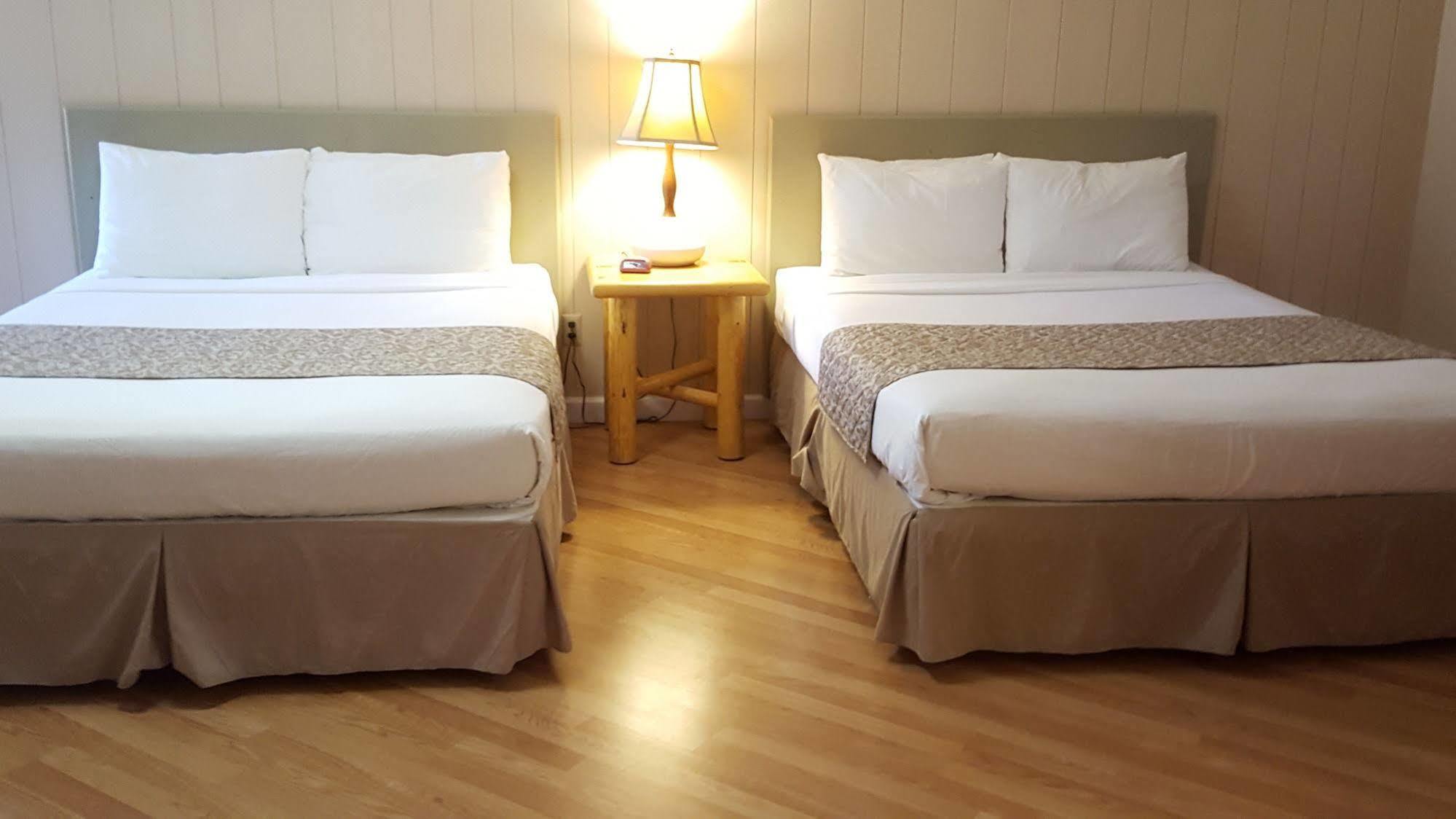 Mountain View Lodge - No Pets Allowed แพ็ควูด ภายนอก รูปภาพ