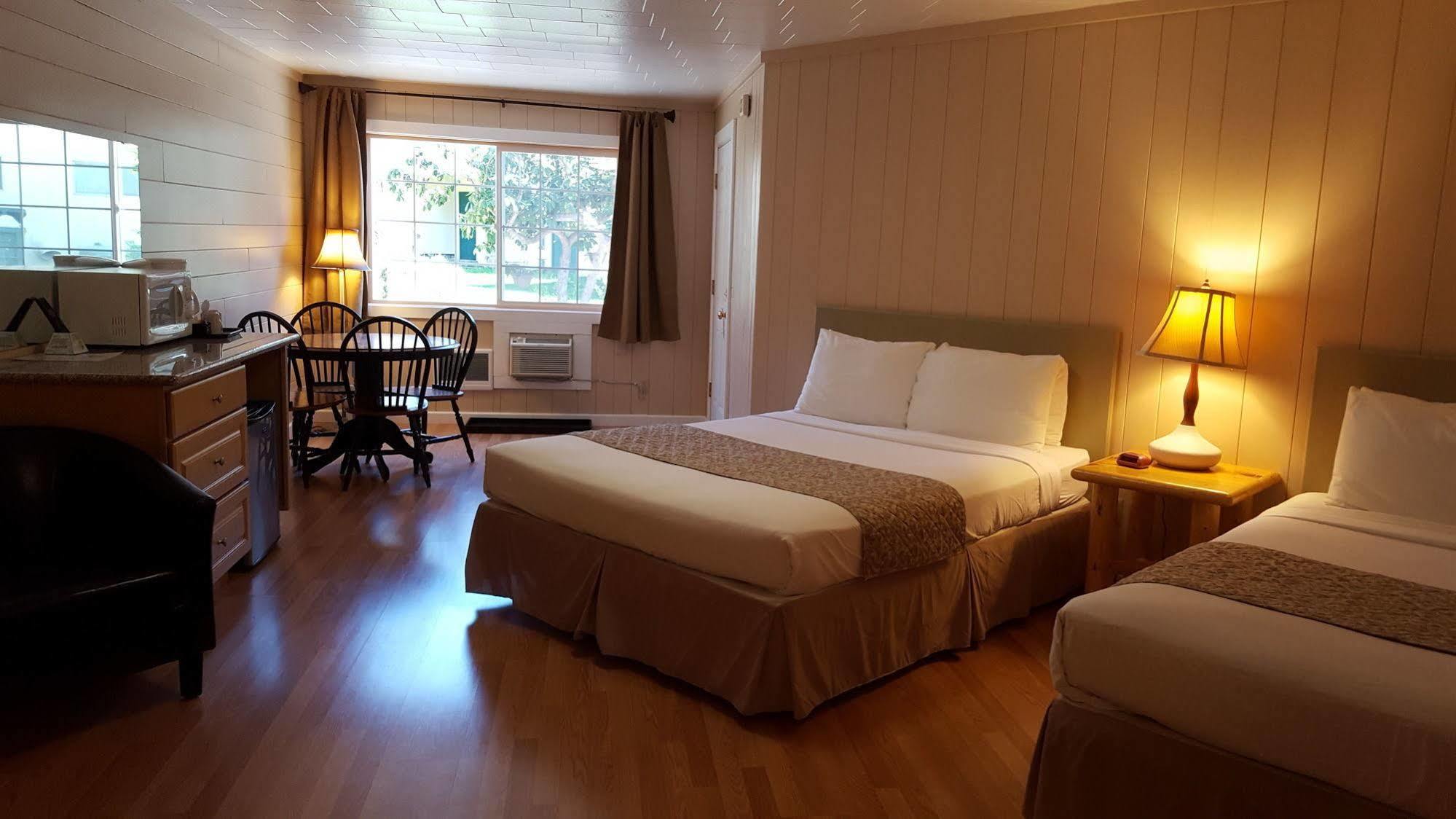 Mountain View Lodge - No Pets Allowed แพ็ควูด ภายนอก รูปภาพ